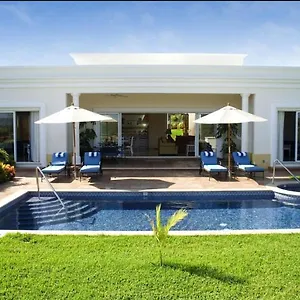 Pueblo Bonito Emerald Luxury & Масатлан